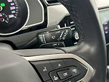 Volkswagen Passat (2023) Business 2.0 TSI 140kW DSG - náhled 22