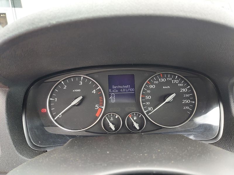 Renault Laguna (2011) III. Grandtour GT dCi 180 - fotka 12 z 39