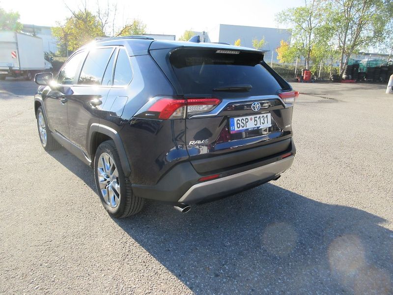 Toyota RAV4 2.5 Hybrid Executiv e-Cvt 360° - fotka 5 z 21