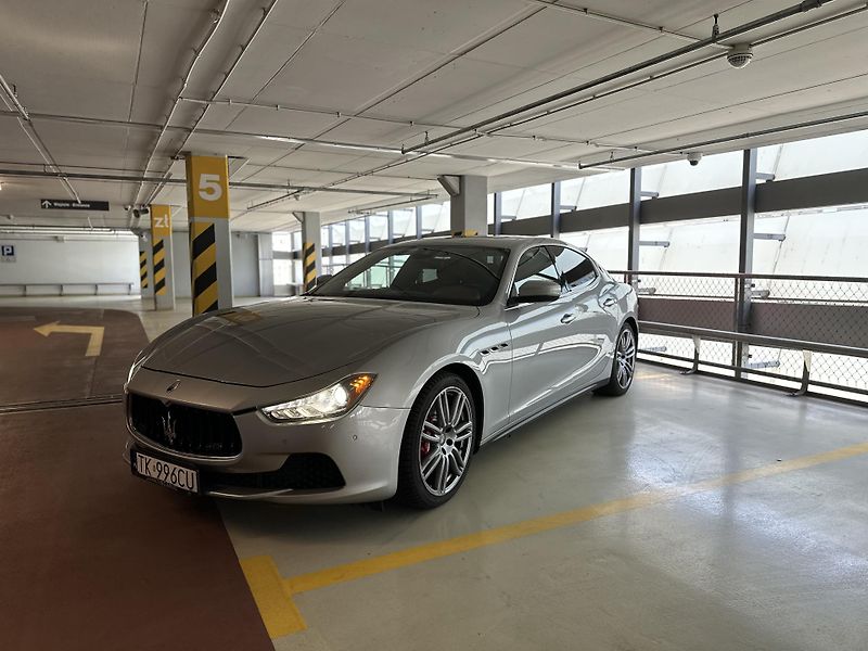 Maserati Ghibli (2017) SQ4 - fotka 3 z 17