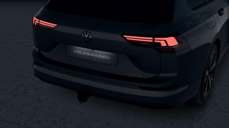 Volkswagen Golf Variant (2026) 1,5 eTSI 7DSG mHEV  People - fotka 5 z 9