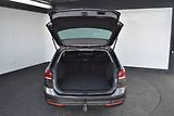 Volkswagen Passat Variant (2023) 1.5TSI 110kW DSG,Závěs - náhled 10