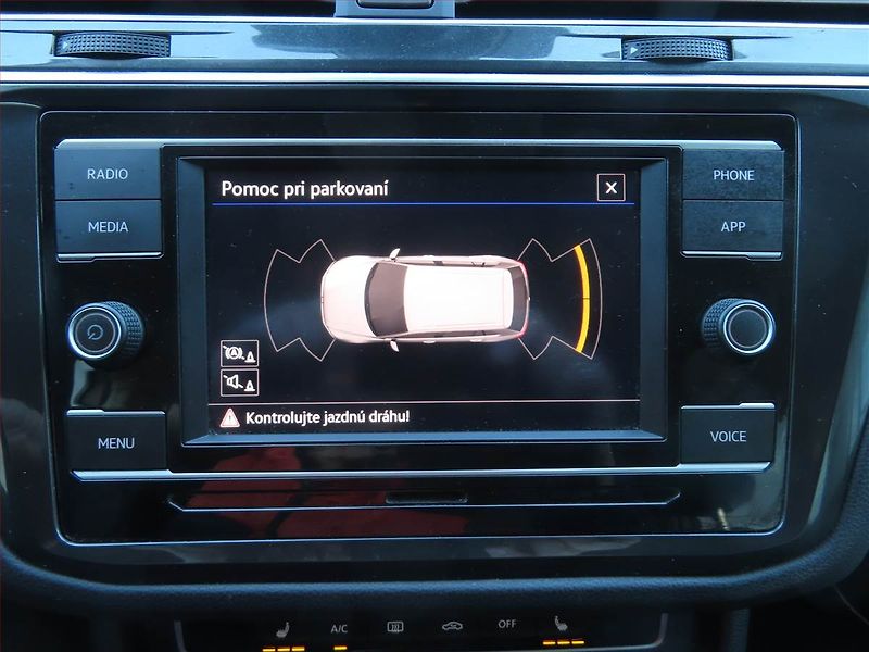 Volkswagen Tiguan (2020) 1.5 TSI, Tempomat - fotka 18 z 18