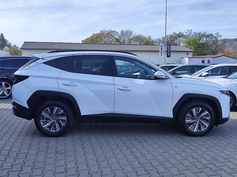 Hyundai Tucson 1.6 CRDI/100kW Smart MHEV - fotka 4 z 31