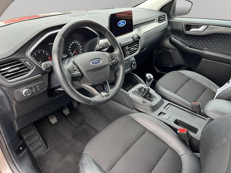 Ford Kuga (2020) 1.5 110kw, ČR, 1. maj - fotka 22 z 25