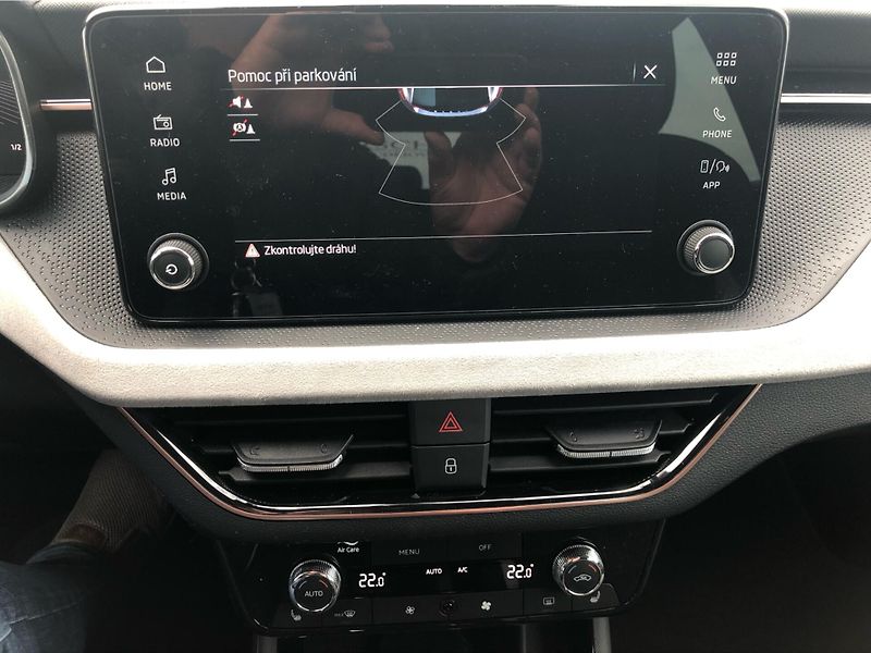 Škoda Scala 1,0TSI - fotka 20 z 29