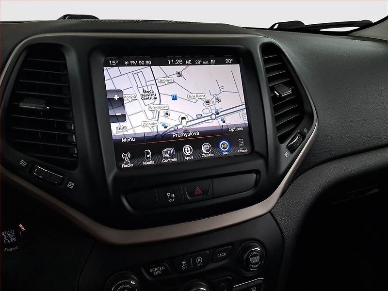 Jeep Cherokee (2016) 2.2 MultiJet, 4X4, Automat - fotka 13 z 24