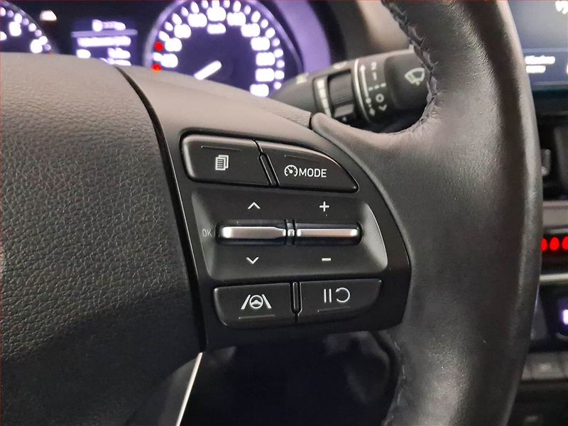 Hyundai i30 (2021) 1.0 T-GDI, Serv.kniha - fotka 16 z 18