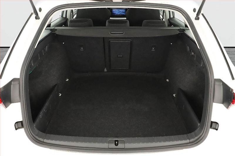 Škoda Octavia (2020) Style 2.0 TDI, ČR,1.maj - fotka 11 z 19