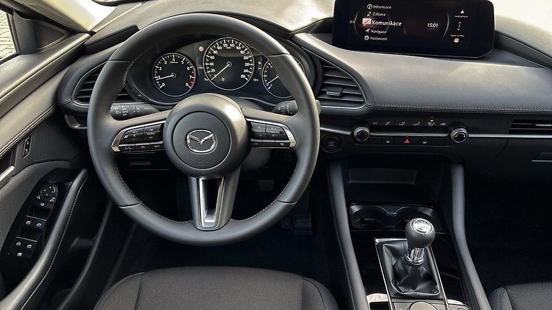 Mazda 3 (2026) 2.5 G140 Prime-line MT Sedan - fotka 4 z 16