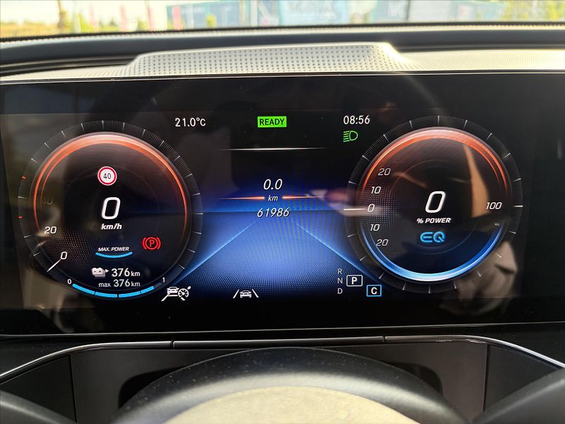 Mercedes-Benz EQC 400 4Matic - fotka 8 z 34