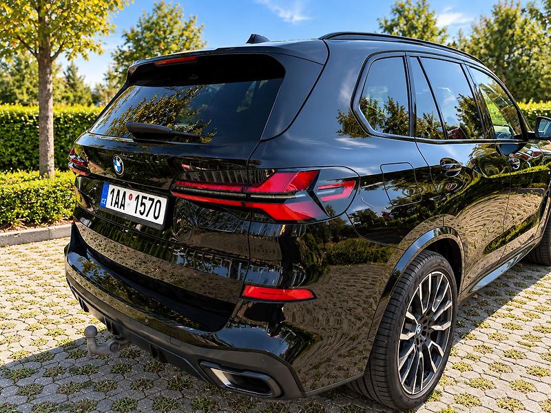 BMW X5 (2023) BMW X5, xDrive30d - fotka 5 z 16