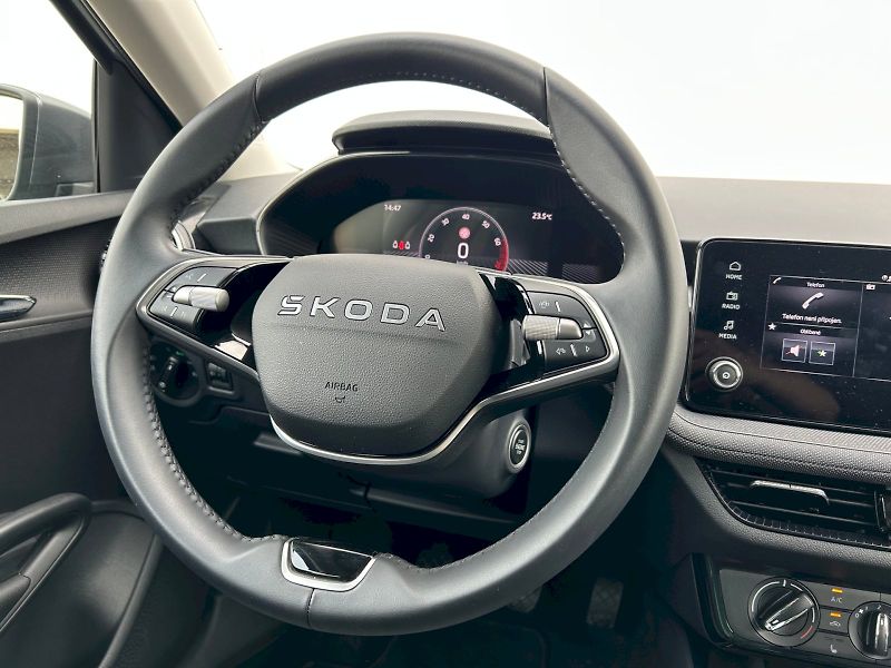 Škoda Fabia (2025) Selection 1.0 MPI 59kW - fotka 10 z 29