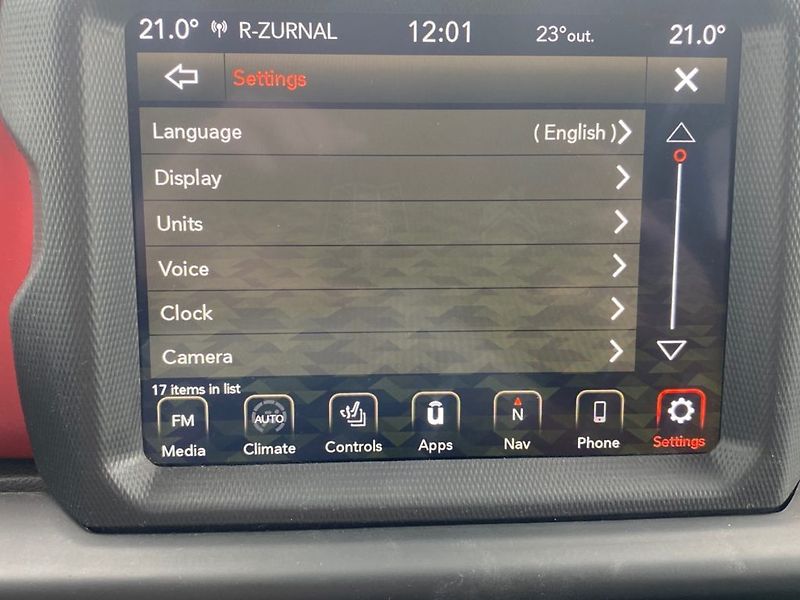 Jeep Wrangler (2020) RUBICON UNLIMITED 2,0(200kW)BA - fotka 17 z 34