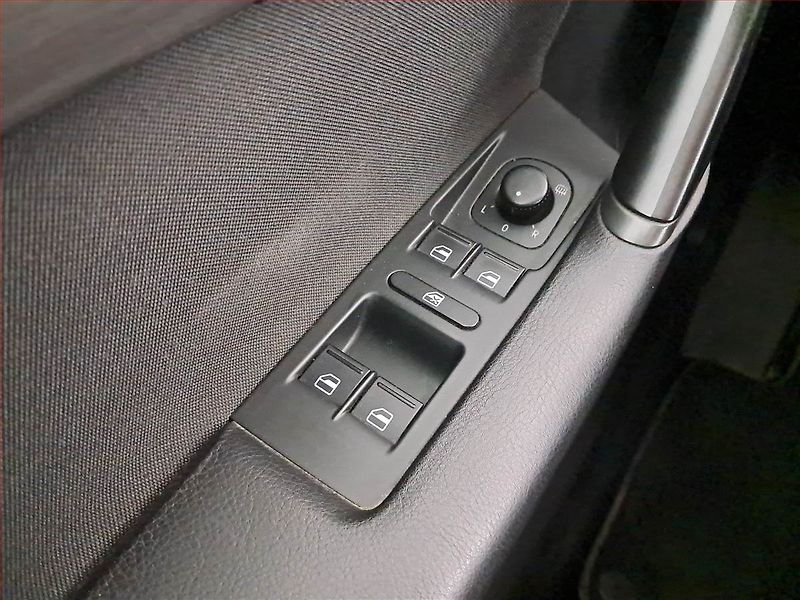 Volkswagen Passat (2012) Comfortline 2.0 TDI, 4X4 - fotka 19 z 20