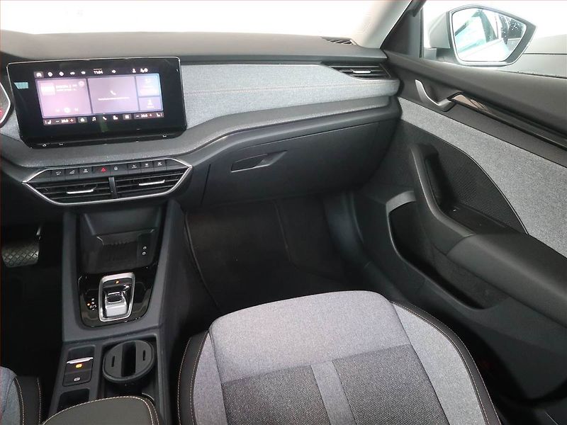 Škoda Octavia (2025) 2.0 TDI, Top Selection - fotka 8 z 22