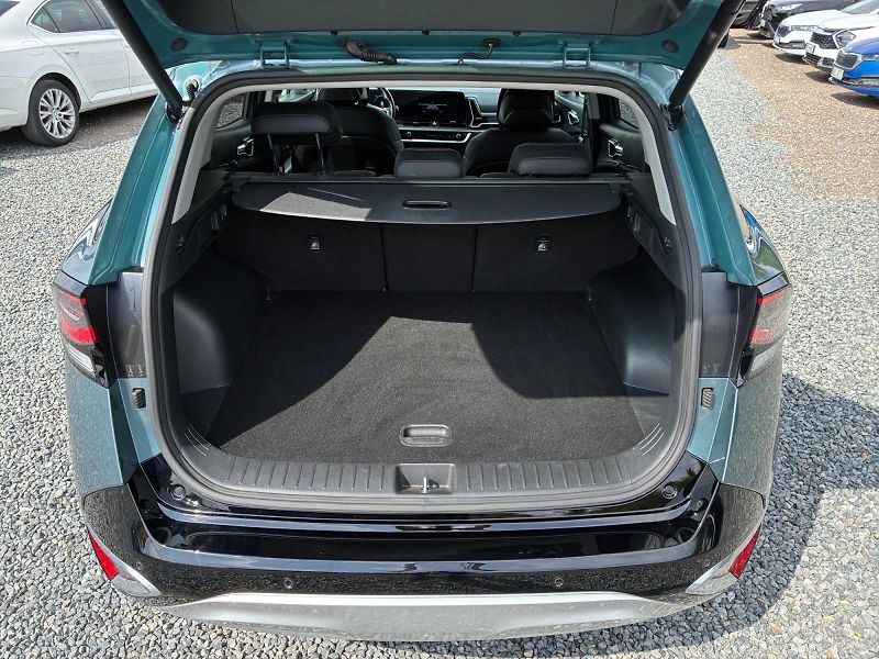 Kia Sportage (2024) TOP 1.6TGDI 132kW 4x4 CZ DPH - fotka 6 z 11