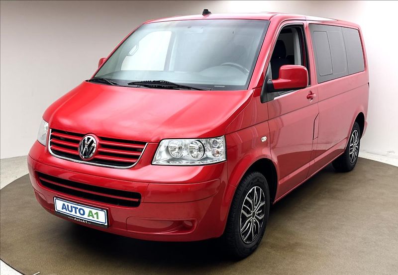 Volkswagen Caravelle 1,9 TDi 75kW KLIMA NAVI TAŽNÉ - fotografie inzerátu
