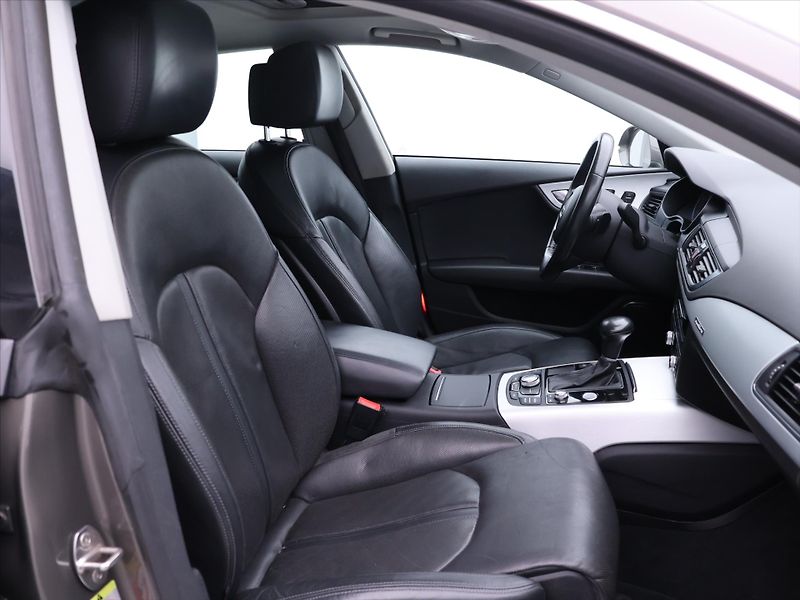 Audi A7 3,0 TDI 180kW quattro S-tronic - fotka 11 z 32