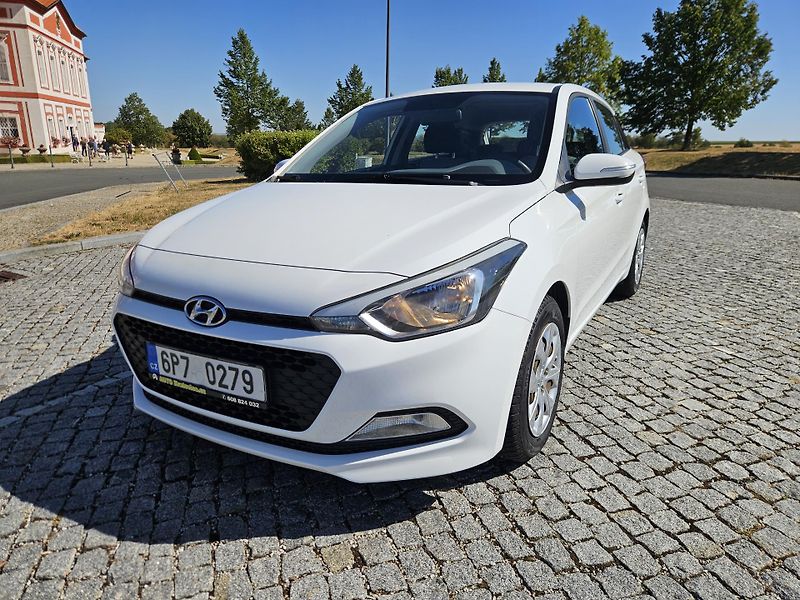 Hyundai i20 (2016) 1.2 NOVÉ ROZVODY A STK - fotka 2 z 23