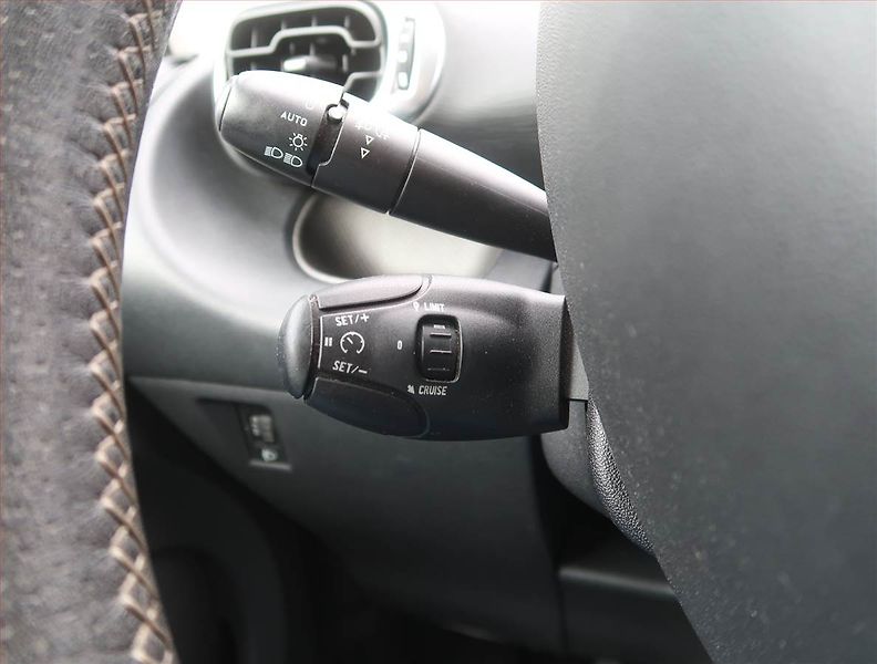 Citroën C3 Picasso (2013) 1.4 i, Serv.kniha, Tempomat - fotka 15 z 16