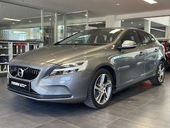 Volvo V40 (2016) Momentum D3 2,0d 150k - fotografie inzerátu