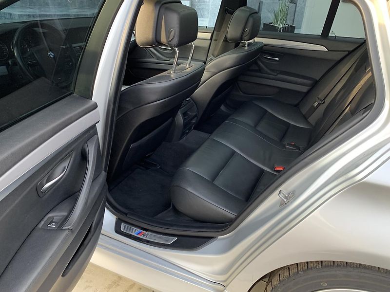 BMW Řada 5 (2011) 3.0D,150KW,N57D,M-PAKET,PANOR. - fotka 12 z 25