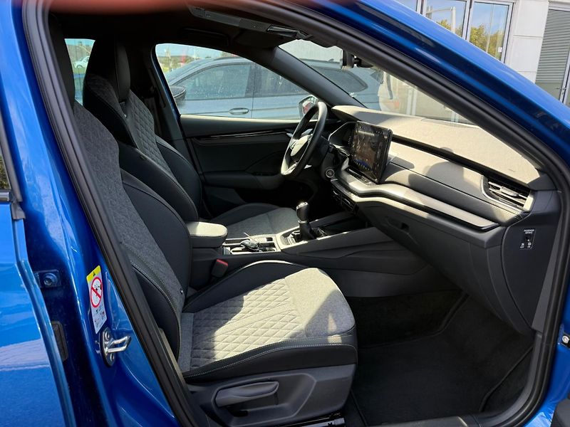 Škoda Octavia Sportline 1.5 TSI 110kw Combi - fotka 9 z 29