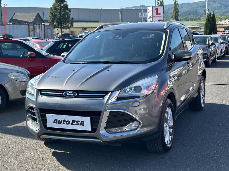 Ford Kuga (2013) 2.0TDCi 4x4, ČR, AT, navi - fotka 3 z 19