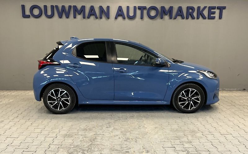 Toyota Yaris 1.5 Hybrid AT COMFORT STYLE TE - fotka 16 z 16