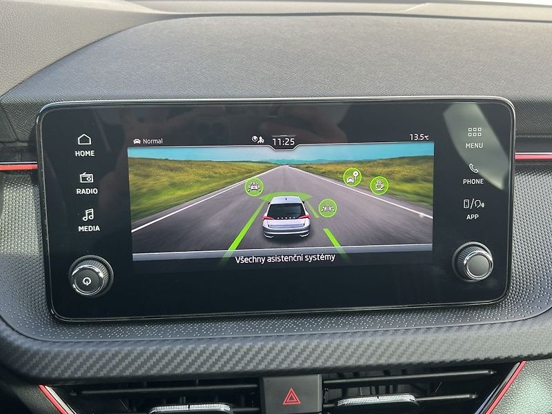 Škoda Scala Monte Carlo 1.0 TSI 85 kW - fotka 26 z 34
