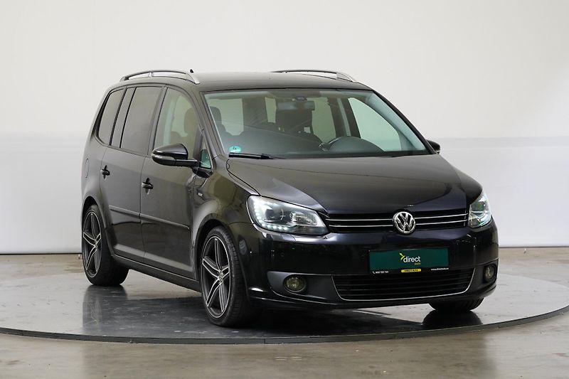Volkswagen Touran - fotka 8 z 24