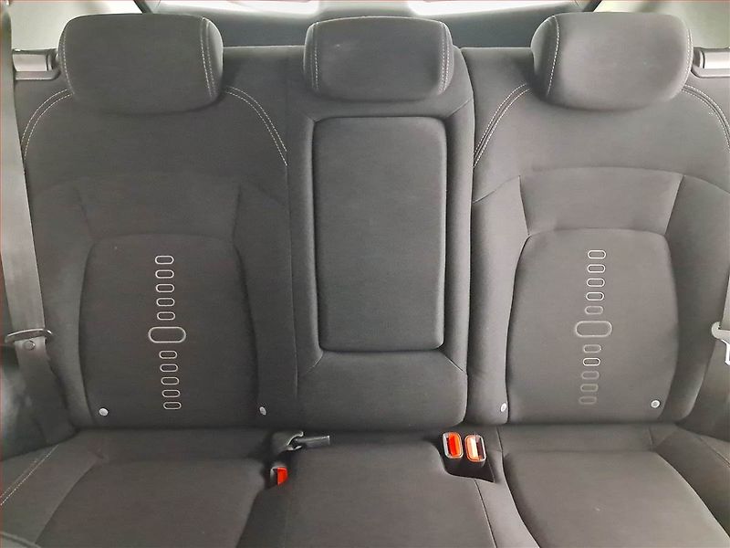 Kia Sportage (2010) 2.0 CRDi, 4X4, Tempomat - fotka 10 z 19
