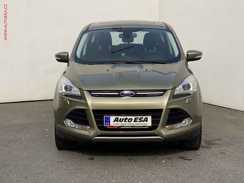 Ford Kuga (2013) 2.0 TDCi 4x4, Titanium, AT - fotka 2 z 19