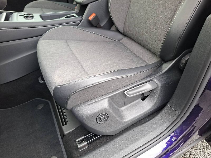 Volkswagen Tayron (2025) 1.5 TSI,110kW,DSG,Prodl.záruka - fotka 21 z 35