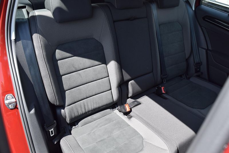 Volkswagen Golf Sportsvan (2020) 1.5TSI 110kw DSG 7° HIGHLINE  - fotka 45 z 50