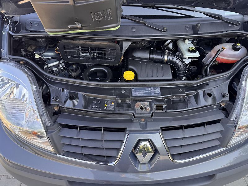 Renault Trafic 2.0DCI 84Kw L1 2x boční dveře - fotka 23 z 23