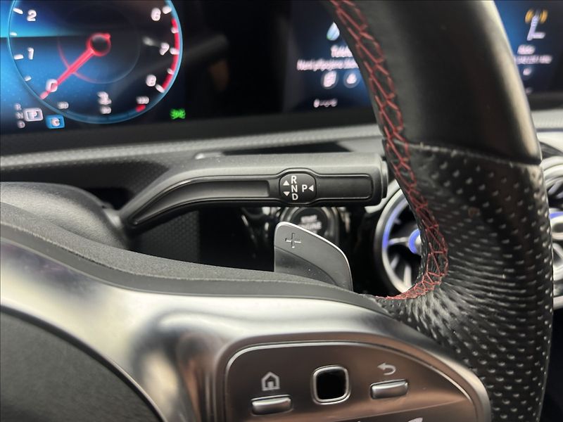 Mercedes-Benz Třídy A 1,3 AMG DPH KAMERA VÝHŘEV ČR - fotka 12 z 40