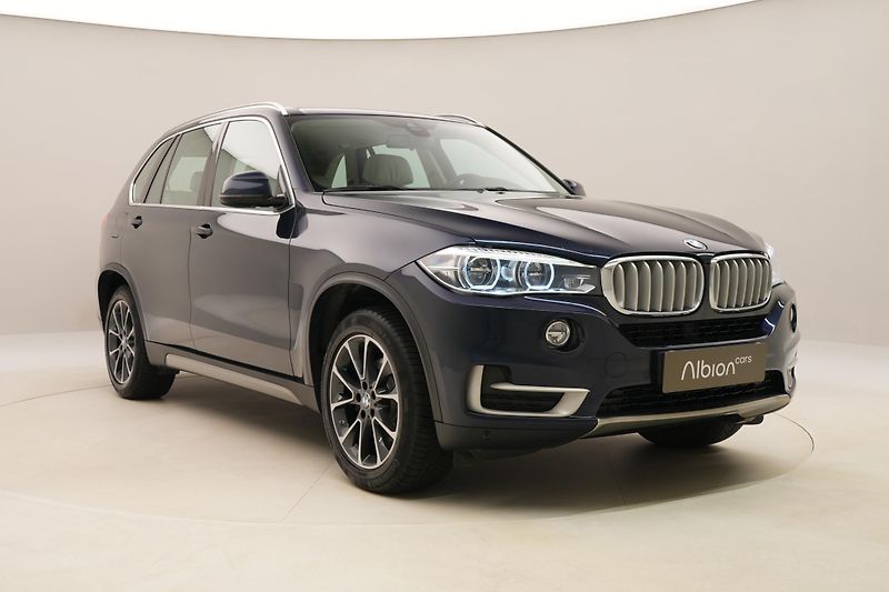 BMW X5 XDRIVE 30d AUT CZ - fotka 14 z 65