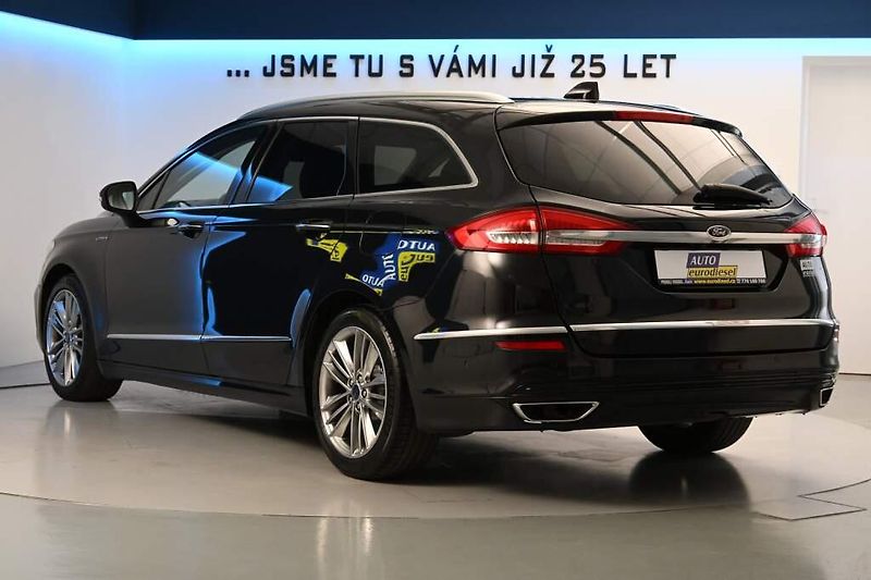 Ford Mondeo (2022) 2.0 VIGNALE 140 KW LED Tažné 8 - fotka 7 z 43