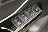 Toyota C-HR (2019) 1.8 Hybrid - náhled 15