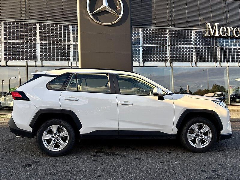 Toyota RAV4 2,0 AWD Comfort - fotka 9 z 27