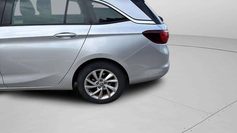 Opel Astra Elegance Sports Tourer F 15 DV - fotka 22 z 24