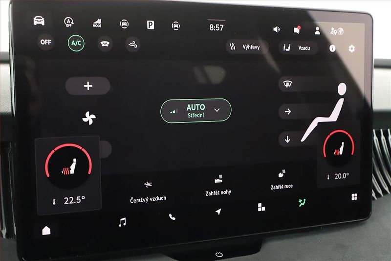 Škoda Superb (2025) 2.0 TDI, Sportline, Navigace - fotka 10 z 20