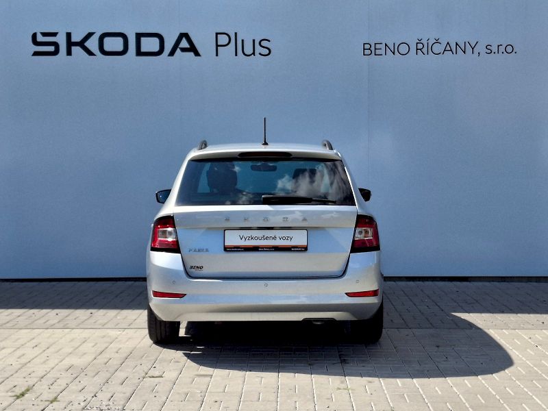 Škoda Fabia (2022) Combi Ambition 1,0TSi 70kW - fotka 12 z 31