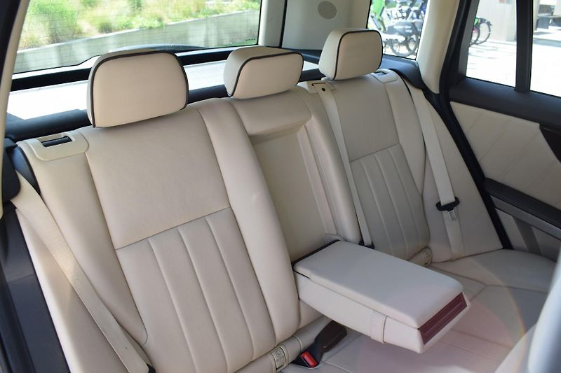 Mercedes-Benz GLK (2014) 350d 4M/vyhřívaná sedadla/Navi - fotka 23 z 43