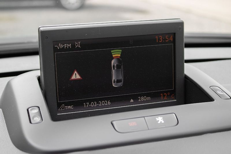 Peugeot 5008 - fotka 17 z 28