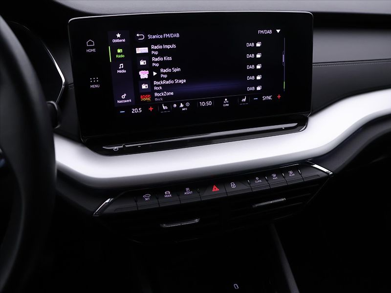 Škoda Octavia 2,0 TDI DSG Navi LED ACC DPH - fotka 24 z 38