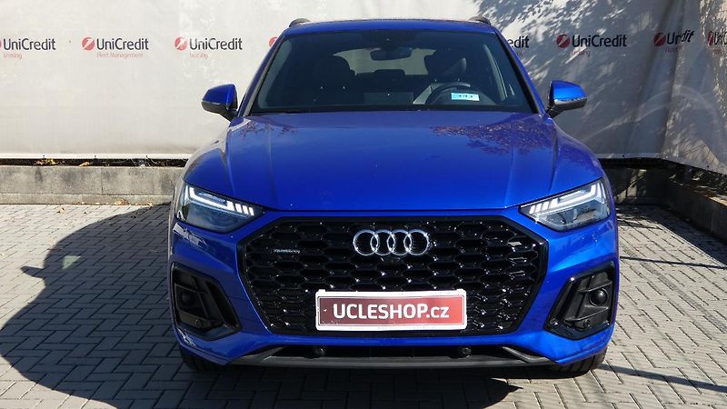 Audi Q5 40 TDI quattro S tronic S Line - fotka 2 z 28