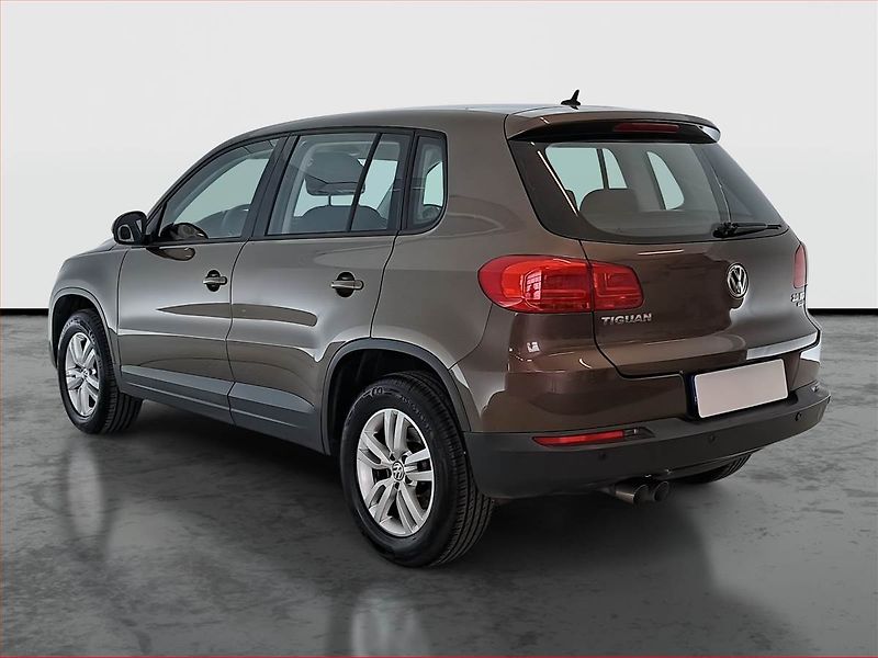 Volkswagen Tiguan (2012) 2.0 TDI, Serv.kniha - fotka 4 z 19